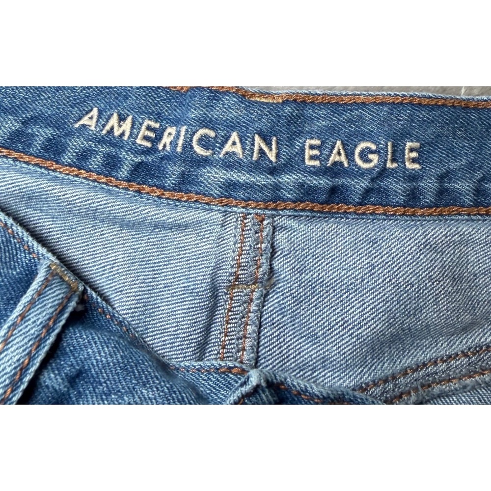American Eagle Womens Size 6 Mom Jeans Distressed High Rise Raw Hem Blue Denim - Picture 4 of 16